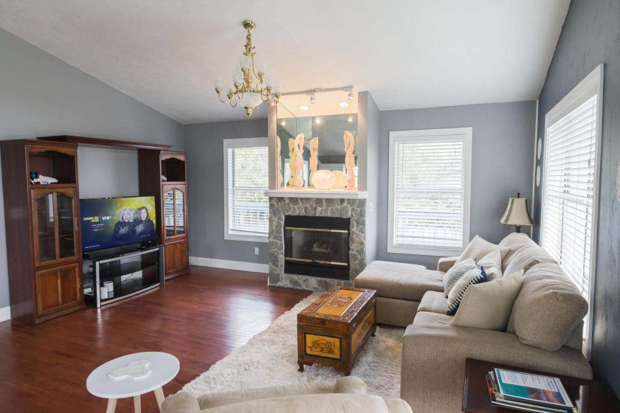 Five Bedroom Home In The Heart Of St Aug Beach St. Augustine Ngoại thất bức ảnh